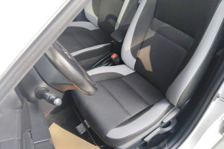 Used Toyota YARiS L 2020 X-Trail X 1.5L CVT Leading Edition
