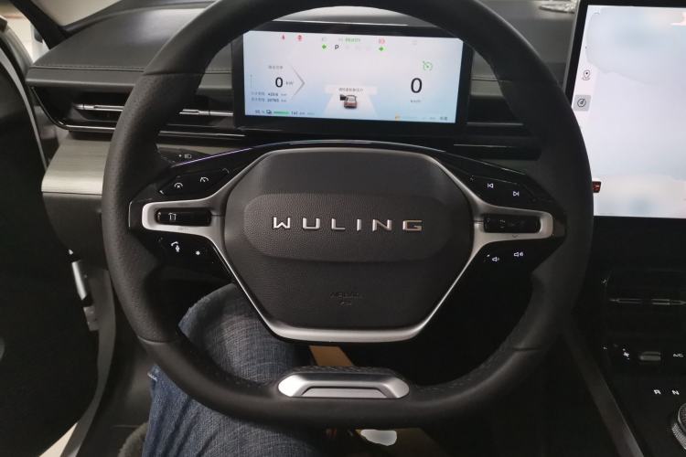 Used Wuling Xingguang 2023 150 Advanced Edition
