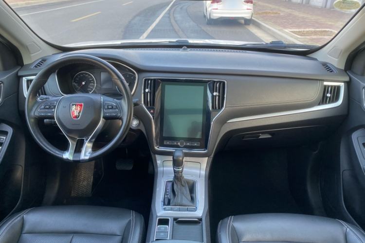 Used Roewe RX5 2019 20T Two-Wheel Drive Automatic 4G Connected Platinum Edition