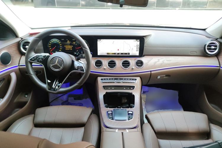 Used Mercedes-Benz E-Class 2023 Facelift E 260 L