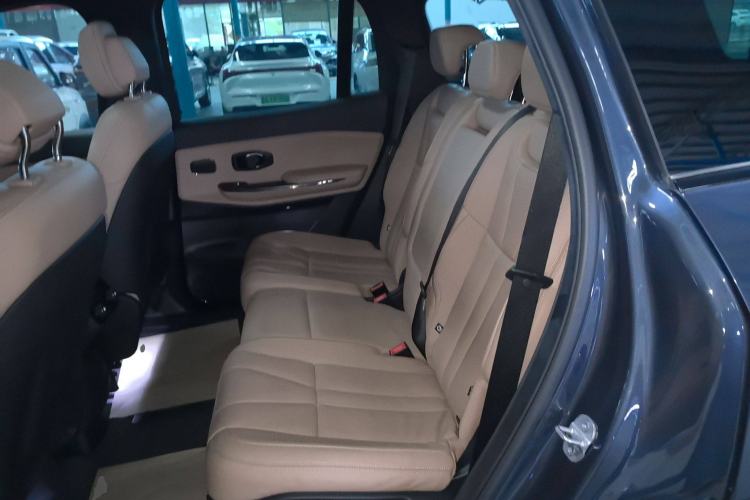 Used Nio ES8 2020 450 km Signature Edition 7-Seater Version
