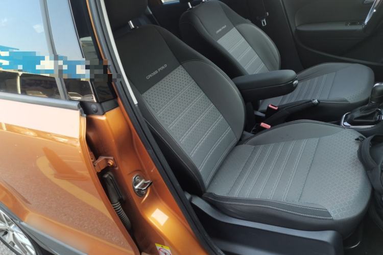 Used Volkswagen Polo 2014 1.6L Cross Polo Automatic
