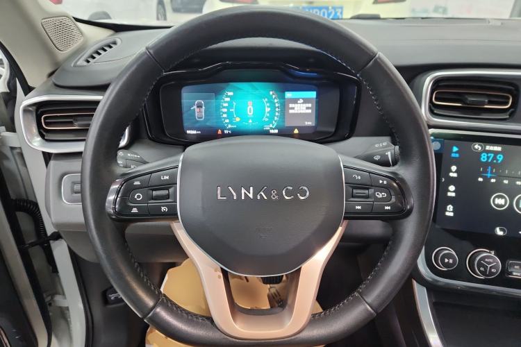 Used Lynk & Co 01 2017 2.0T Two-Wheel-Drive Version