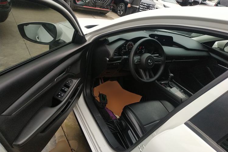 Used Mazda Mazda 3 Axela 2022 2.0L Automatic Zhiqing Edition
