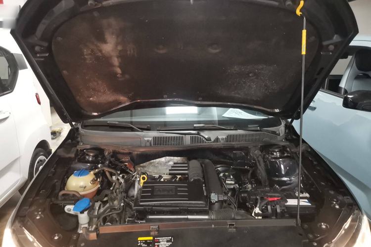 Used Volkswagen Lavida 2015 230TSI DSG Comfort Edition
