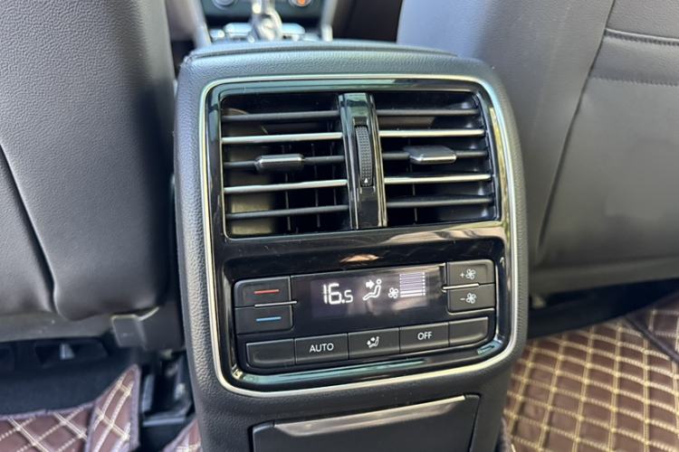 Used Volkswagen Magotan 2019 330TSI DSG Luxury Version China VI Standard
