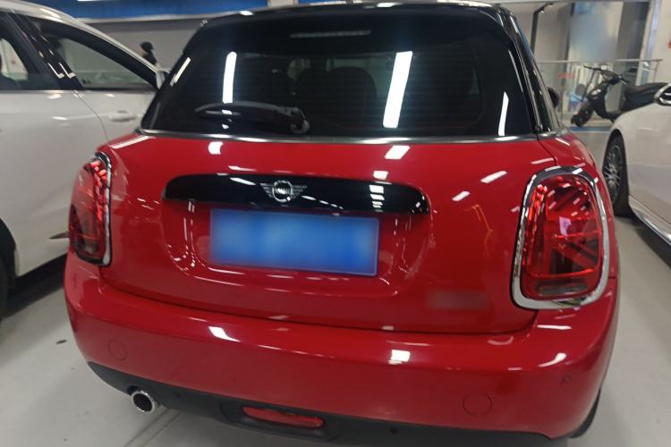 Used  MINI 2019 1.5T COOPER Classic Edition Five-Door Version
