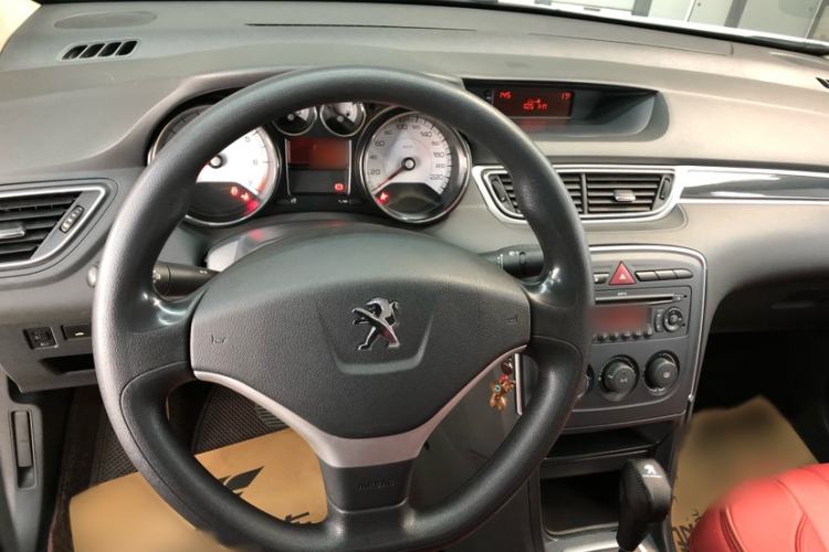 Used Peugeot 308 2013 1.6L Automatic YouShang Model
