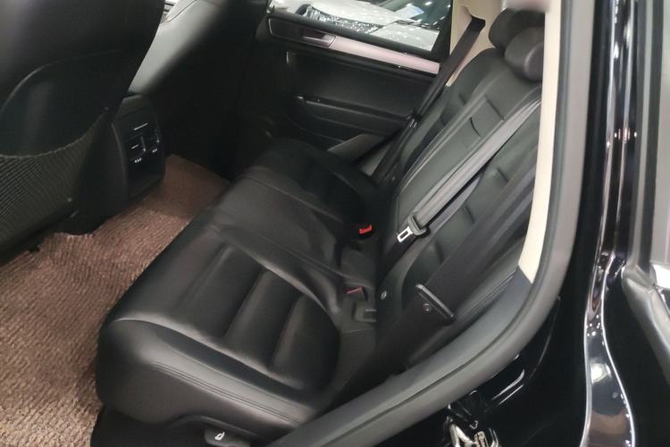 Used Volkswagen Touareg 2017 3.0 TSI Touareg Model