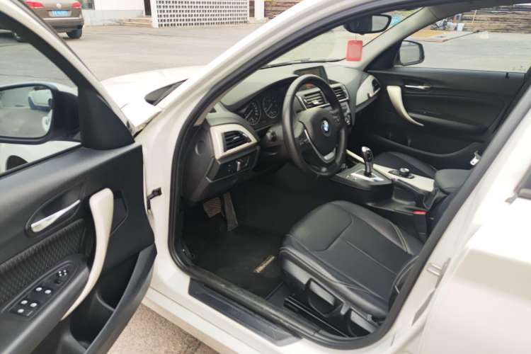 Used BMW 1 Series 2015 118i Leading Model
