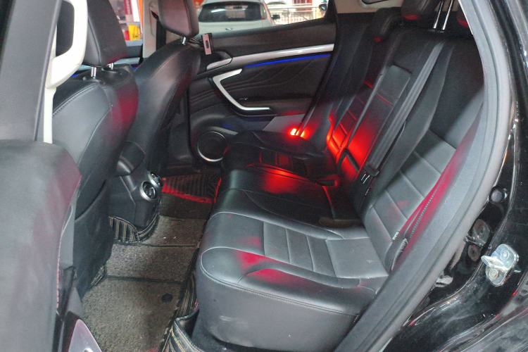 Used Wey VV7 2017 2.0T Ultra-Luxury Version
