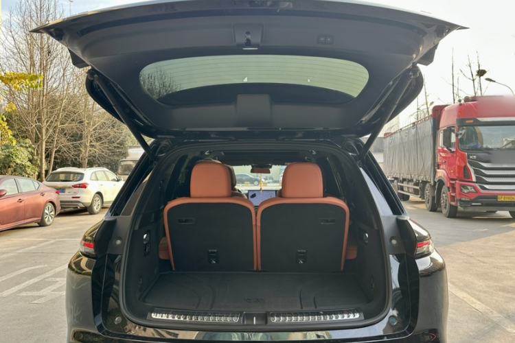 Used Li Auto L8 2024 Max