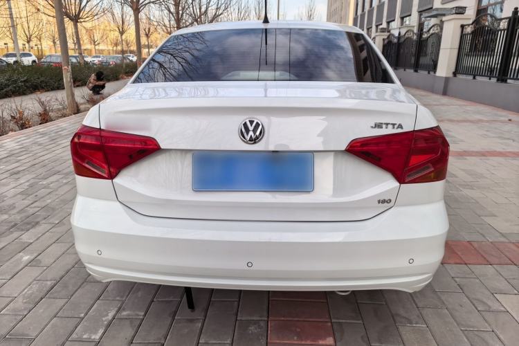 Used Volkswagen Jetta 2019 Dream Edition 1.5L Manual Fashion Version
