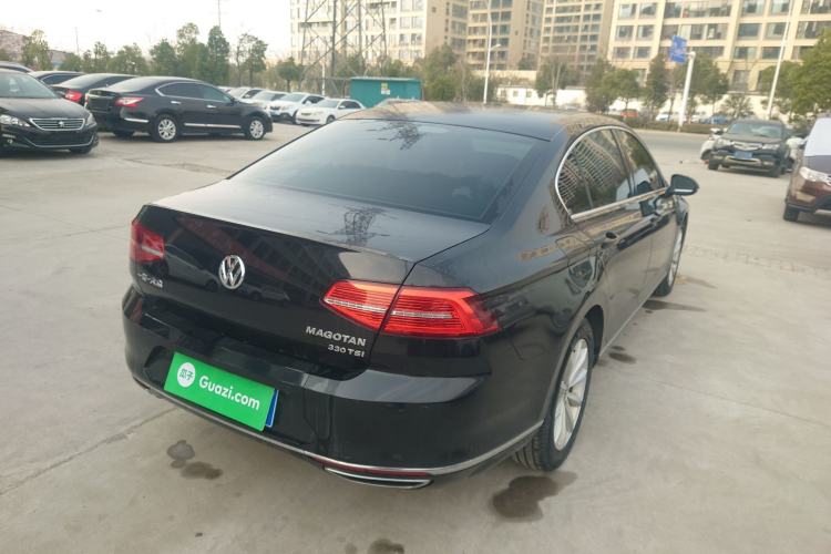 Used Volkswagen Magotan 2019 330TSI DSG Leading Model China VI Standard