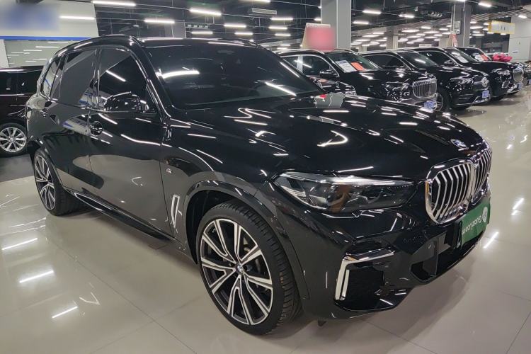 Used BMW X5 2022 xDrive 30Li M Sport Package