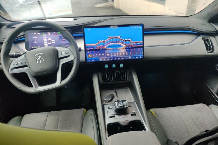 Used BYD Song L EV 2025 Intelligent Driving Version 602 km Range LiDAR-equipped All-Wheel-Drive Type
