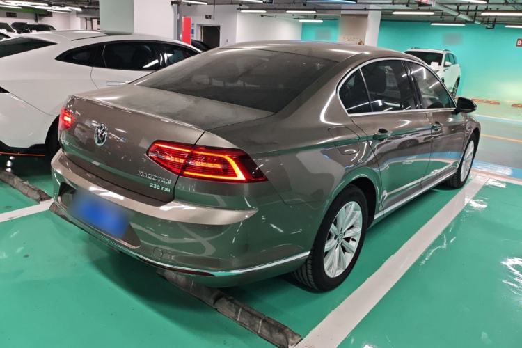 Used Volkswagen Magotan 2018 330TSI DSG Advanced Model