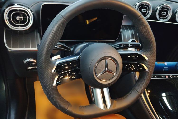 Used Mercedes-Benz GLC 2024 GLC 300 L 4MATIC Luxury Model 5 Seats