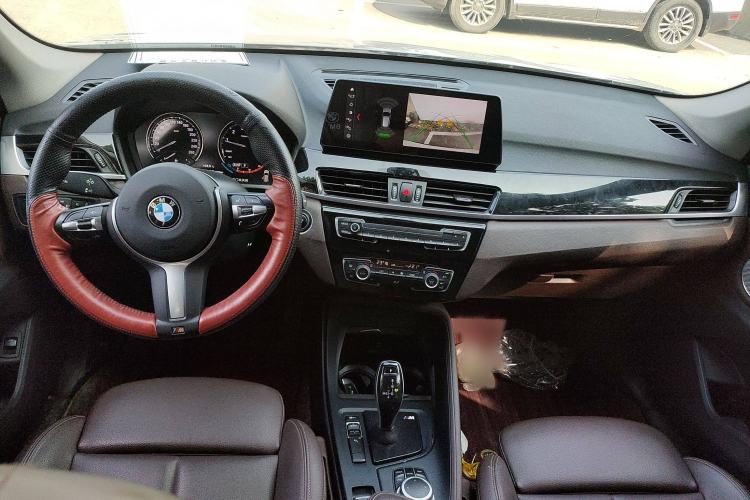 Used BMW X1 2022 sDrive25Li Leading Model
