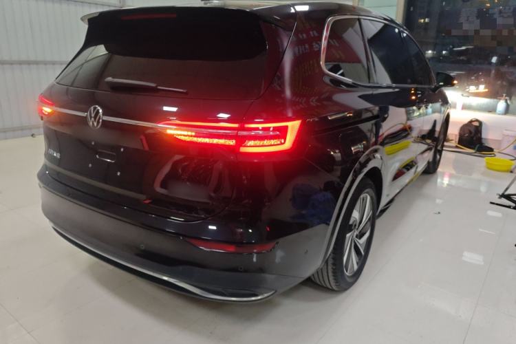 Used Volkswagen Viloran 2023 380TSI Luxury Edition