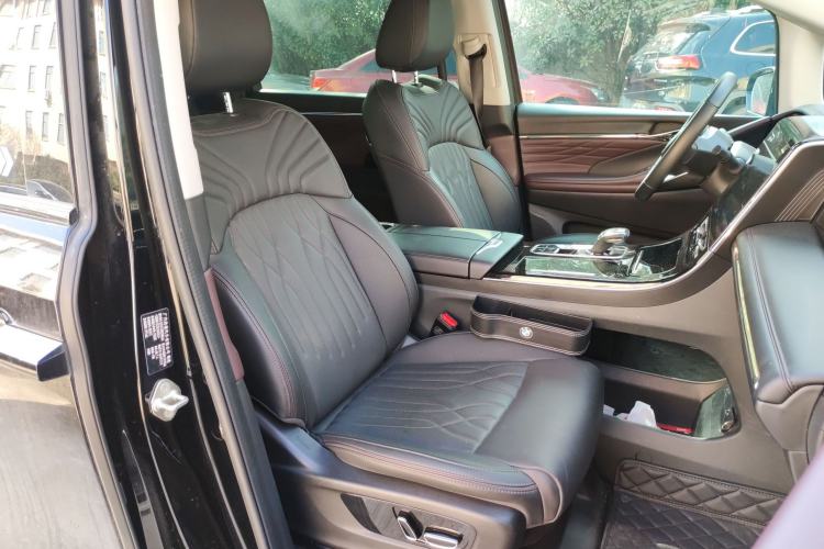 Used GAC Trumpchi M8 2024 Master Series Super Hybrid Edition