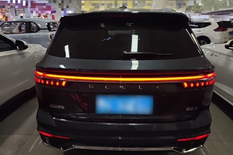 Used Geely Auto Monjaro L 2024 2.0TD High-Power Automatic Two-Wheel Drive Yunqi Version
