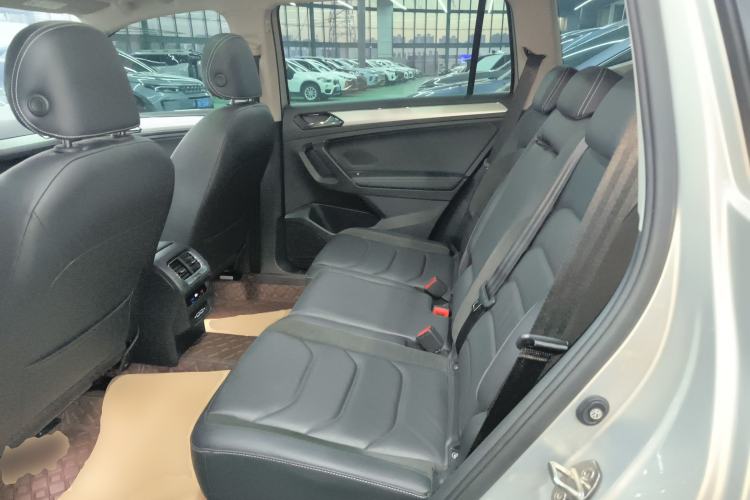 Used Volkswagen Tiguan L 2019 Updated Version 330TSI Automatic Two-Wheel Drive Panoramic Comfort Edition China VI Standard