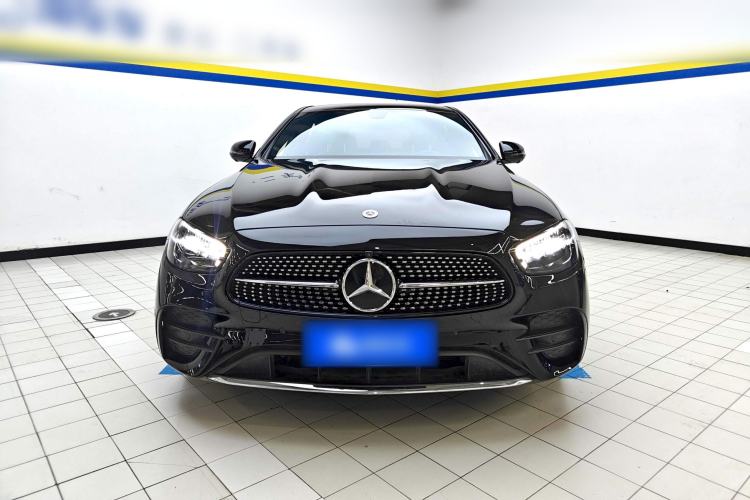 Used Mercedes-Benz E-Class 2022 Revised Version E 300 L Sporty and Stylish Edition
