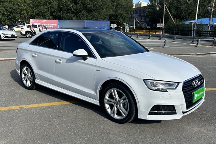 Used Audi A3 2019 Limousine 35 TFSI Fashion Edition China VI Emission Standard
