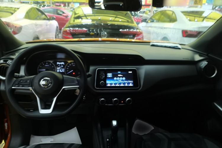 Used Nissan Kicks 2017 1.5L CVT Cool Enjoy Edition
