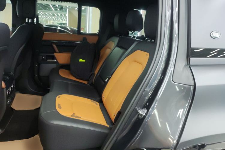 Used Land Rover Defender 2023 110 3.0T P400 X
