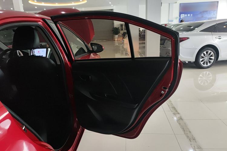 Used Toyota YARiS L 2017 1.5E CVT Dynamic Edition
