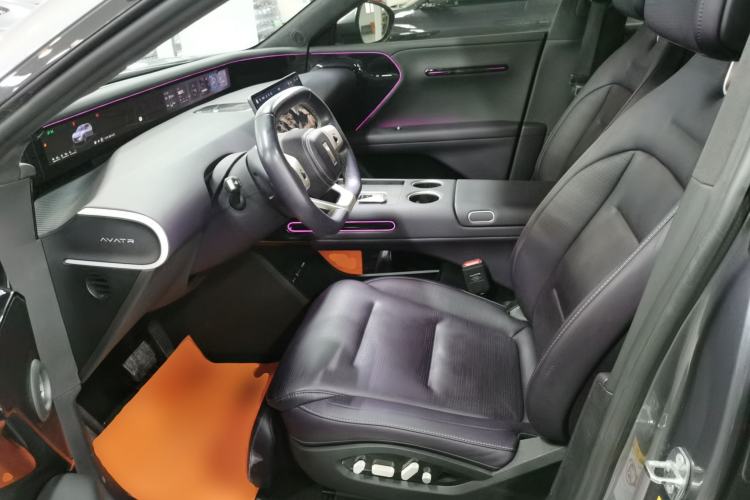 Used  07 2024 Max Extended-Range Edition