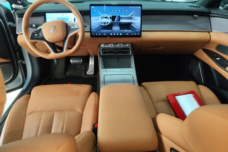 Used BYD Han L 2025 EV Four-Wheel Drive LiDAR Flagship Model
