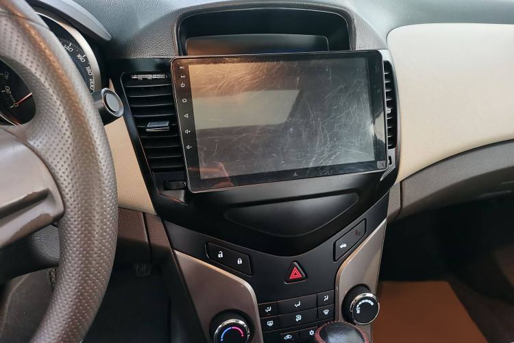 Used Chevrolet Cruze 2015 1.5L Classic SE AT
