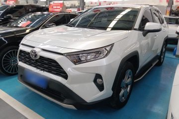 Used Toyota RAV4 2021 2.0L CVT Two-Wheel Drive Fashion Edition