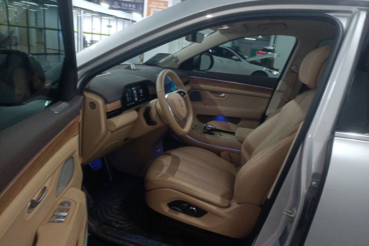 Used Hima AITO M7 2024 1.5T Rear-Drive Plus Version 5 Seats