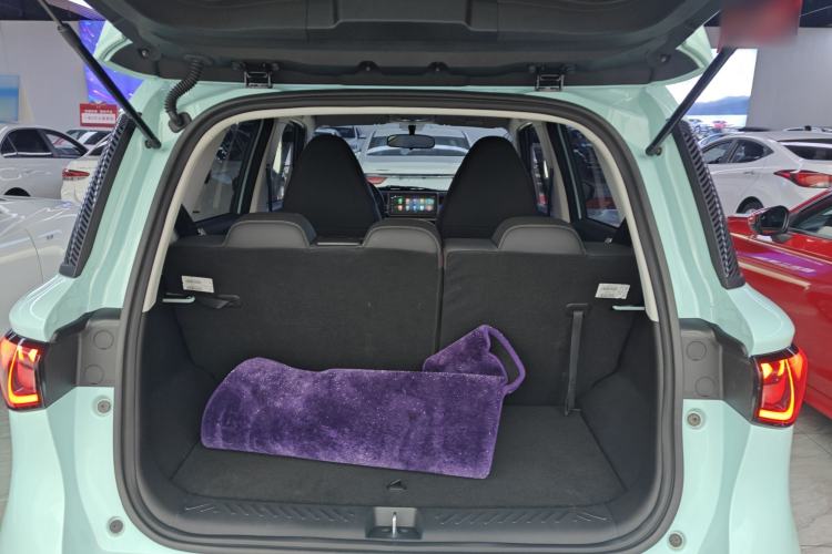 Used Cowin October 2025 Mate 410 km Surfing Edition
