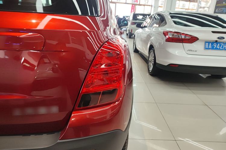 Used Chevrolet Trax 2016 1.4T Automatic Two-Wheel Drive Comfort Version with Sunroof