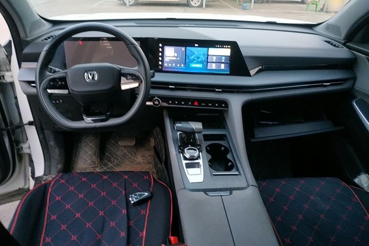 Used Changan CS75 PLUS 2022 2nd Generation 1.5T Automatic Prestige Version
