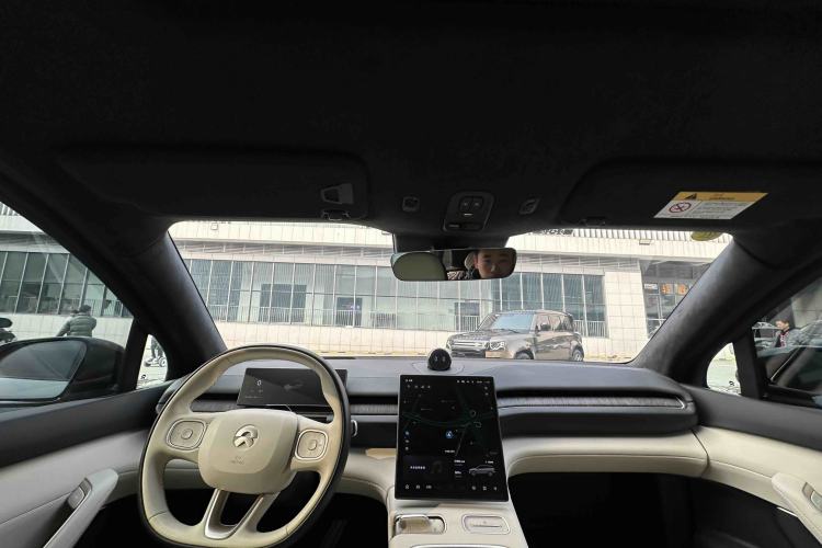 Used Nio ES6 2024 75 kWh
