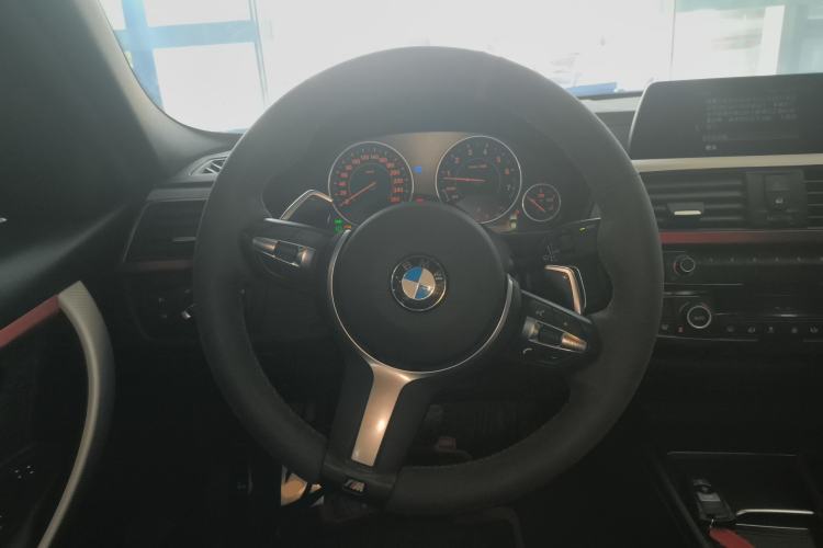 Used BMW 3 Series 2018 320i M Sport Package

