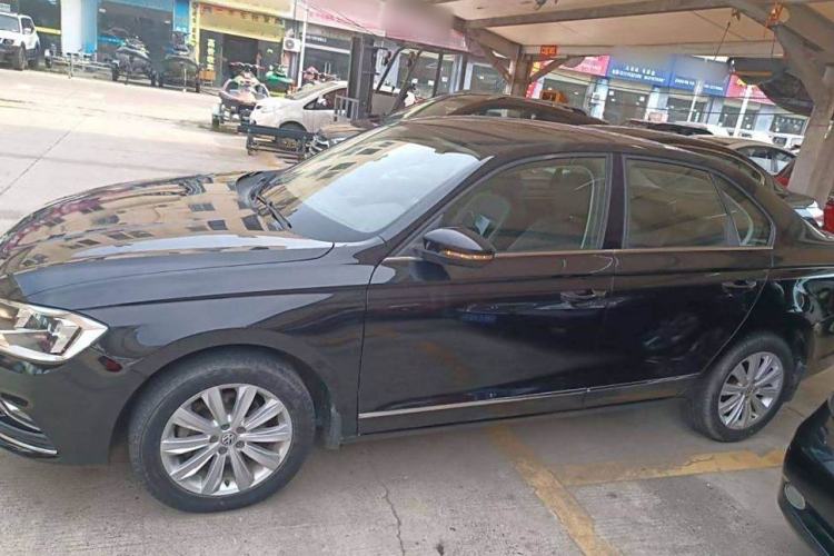 Used Volkswagen Bora 2017 1.6L Automatic Comfort Model
