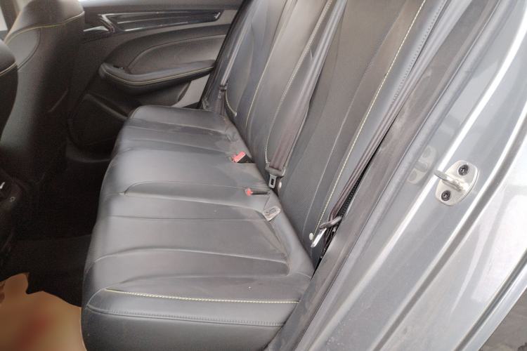 Used Roewe i5 2021 Revised Version 1.5L CVT Diamond Edition