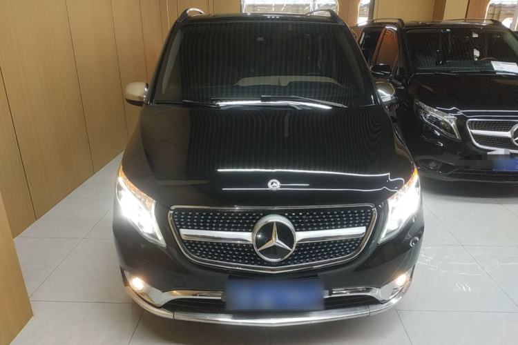 Used Mercedes-Benz Vito 2018 2.0T Business Version China VI Emission Standard
