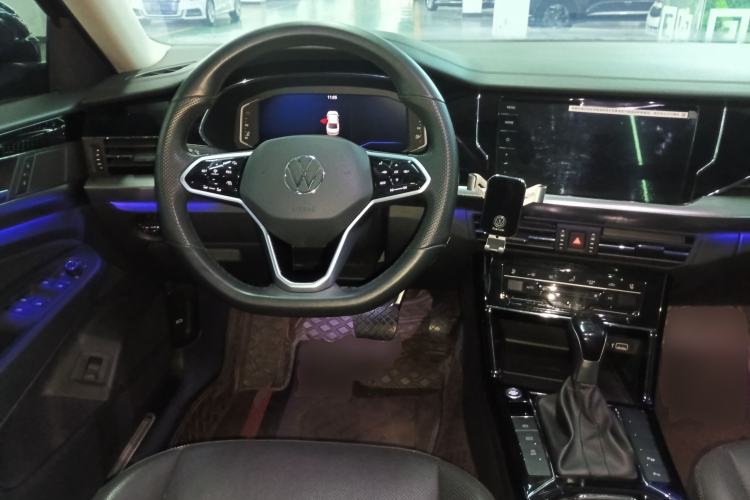 Used Volkswagen Passat 2022 330TSI Luxury Edition
