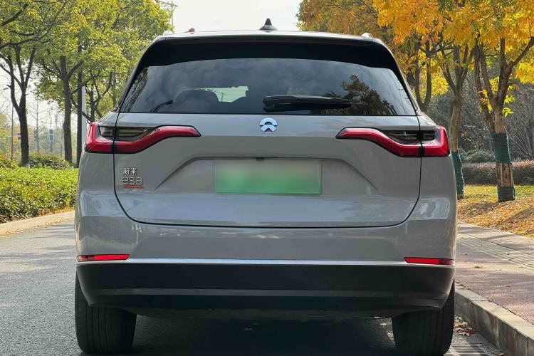 Used Nio ES8 2020 415 km Range 6-Seater Version
