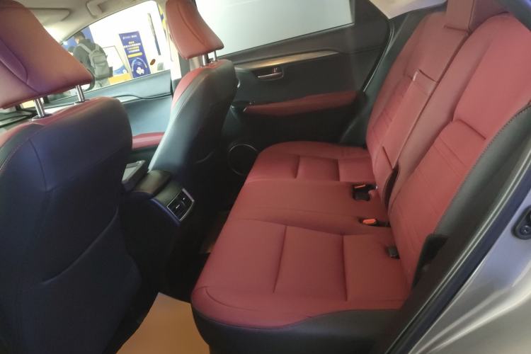 Used Lexus NX 2020 200 Front-Wheel Drive Vmotion Edition China VI Standard
