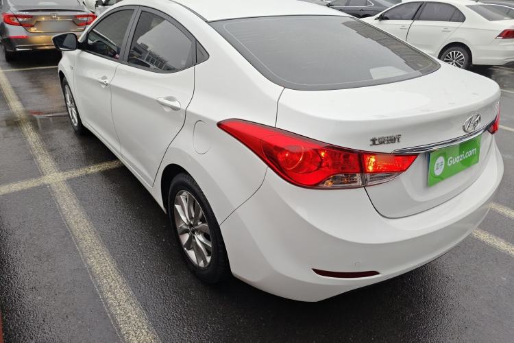 Used Hyundai Elantra (5th Generation / Langdong) 2015 1.6L Automatic Fashion Model
