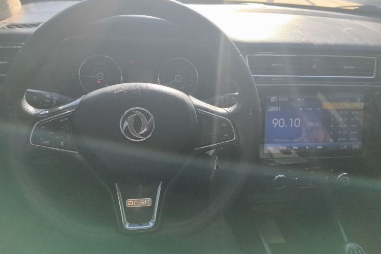 Used Dongfeng Fengon 580 2021 Revised ☆ Star Edition 1.8L Manual Elite Version
